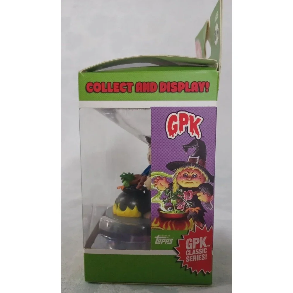 GPK HAGGY MAGGIE ACTION FIGURE GARBAGE PAIL KIDS LOYAL SUBJECTS TOPPS NIB